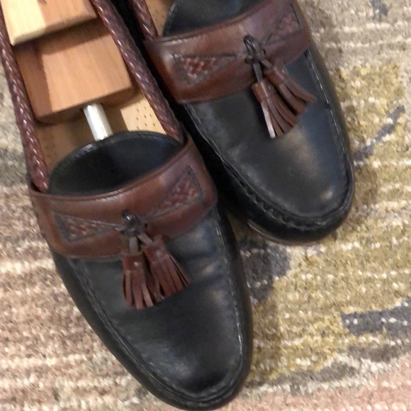 Allen Edmonds Shoes - Picture 2 of 3